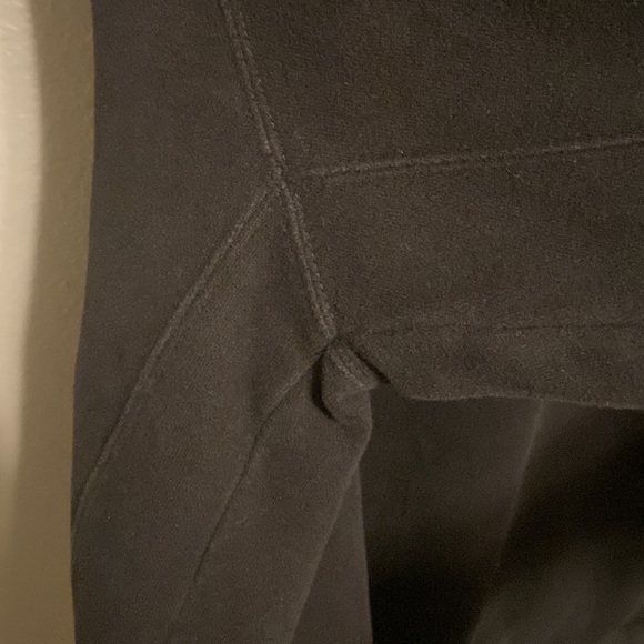 IZOD brand Size 2XL Black Mens Sweatshirt - Picture 8 of 12